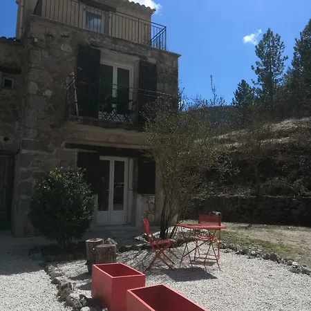 Studio Kunterbunt Daire Castellane