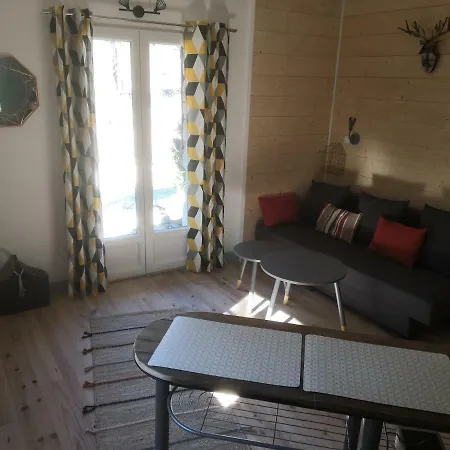 Studio Kunterbunt Daire Castellane